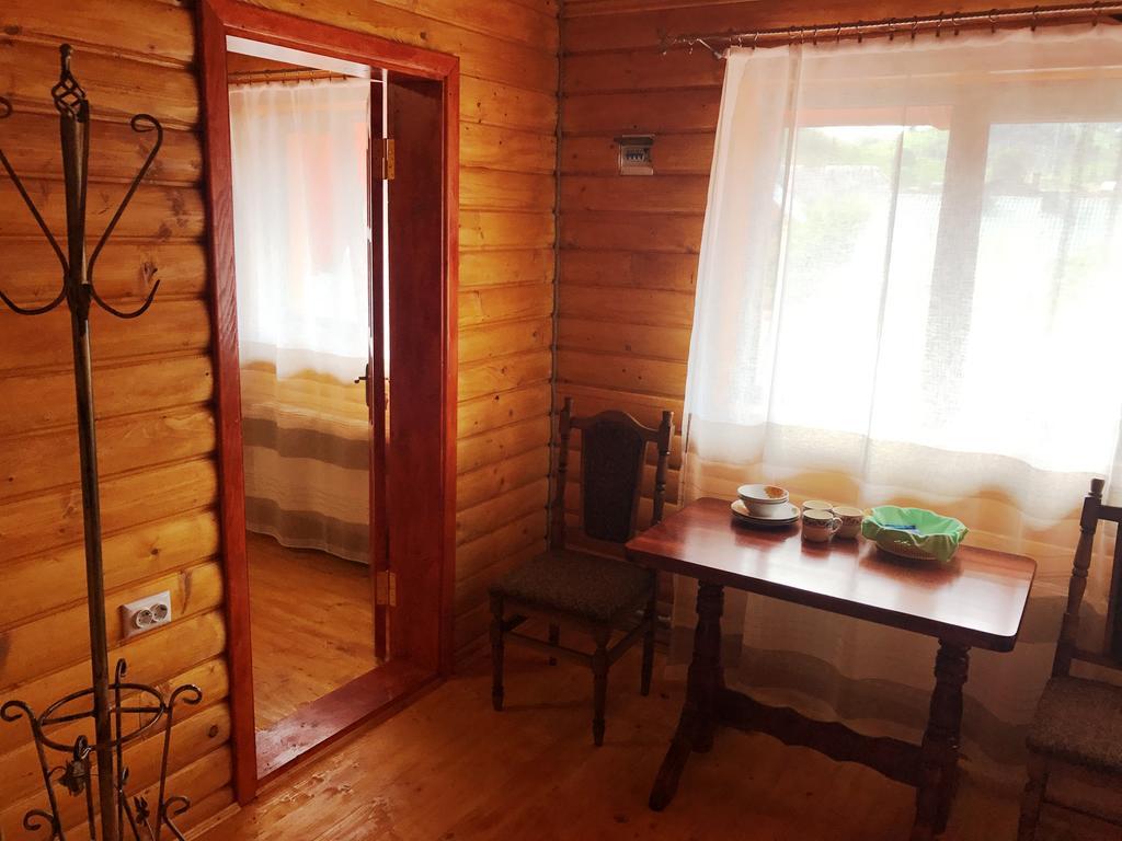 Guest House U Stasuka Vorokhta Exterior photo
